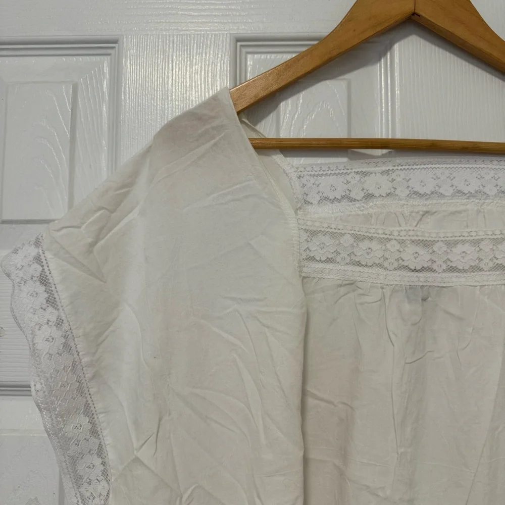 Vintage Lace Cover Up - Picture 3 of 5